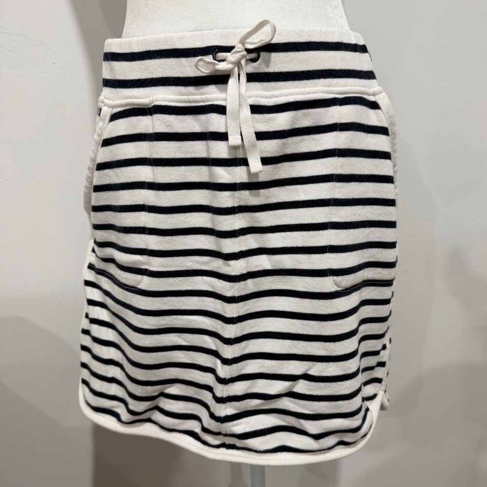 Talbots Size S Navy and White Cotton Skirt